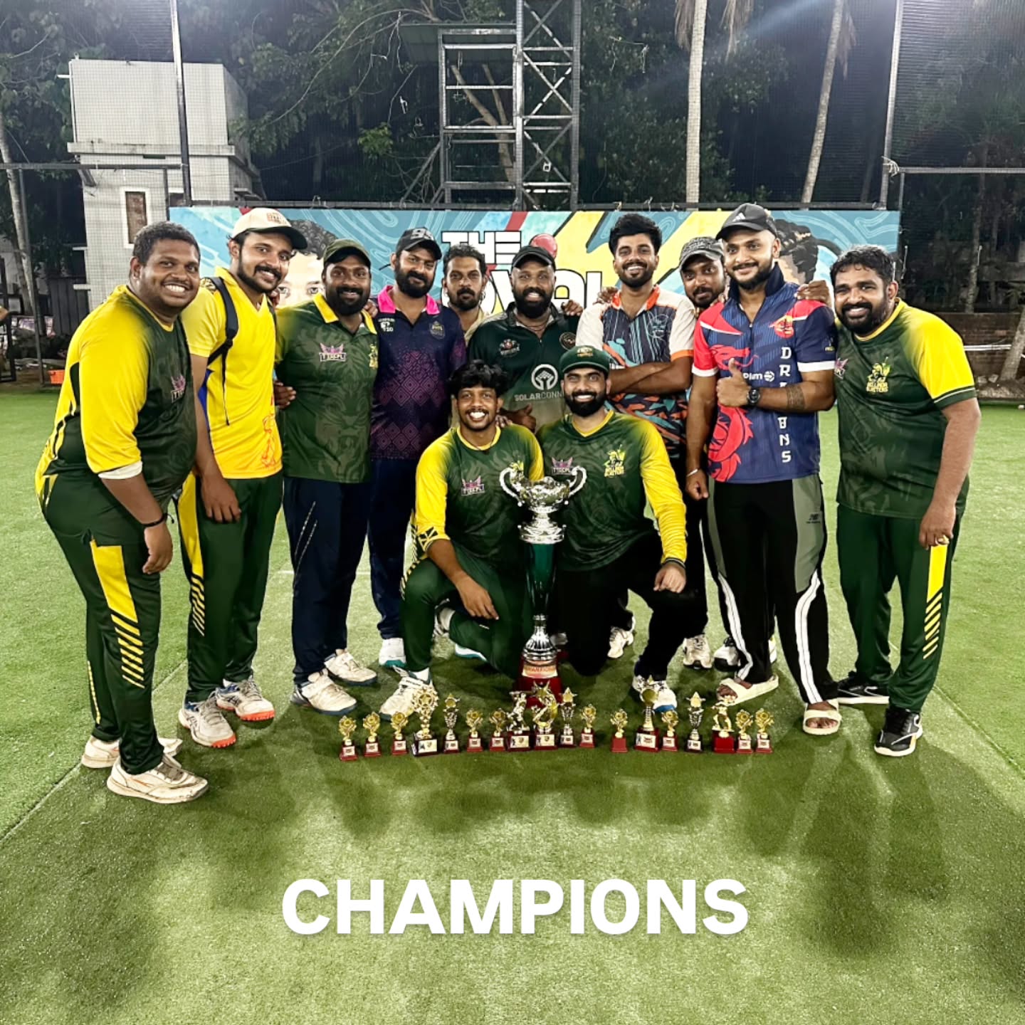 001 BDB - Champions